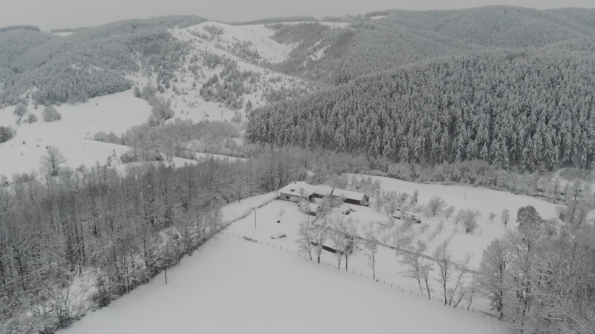 Путеви у западној Србији проходни, путари дежурају 24 сата