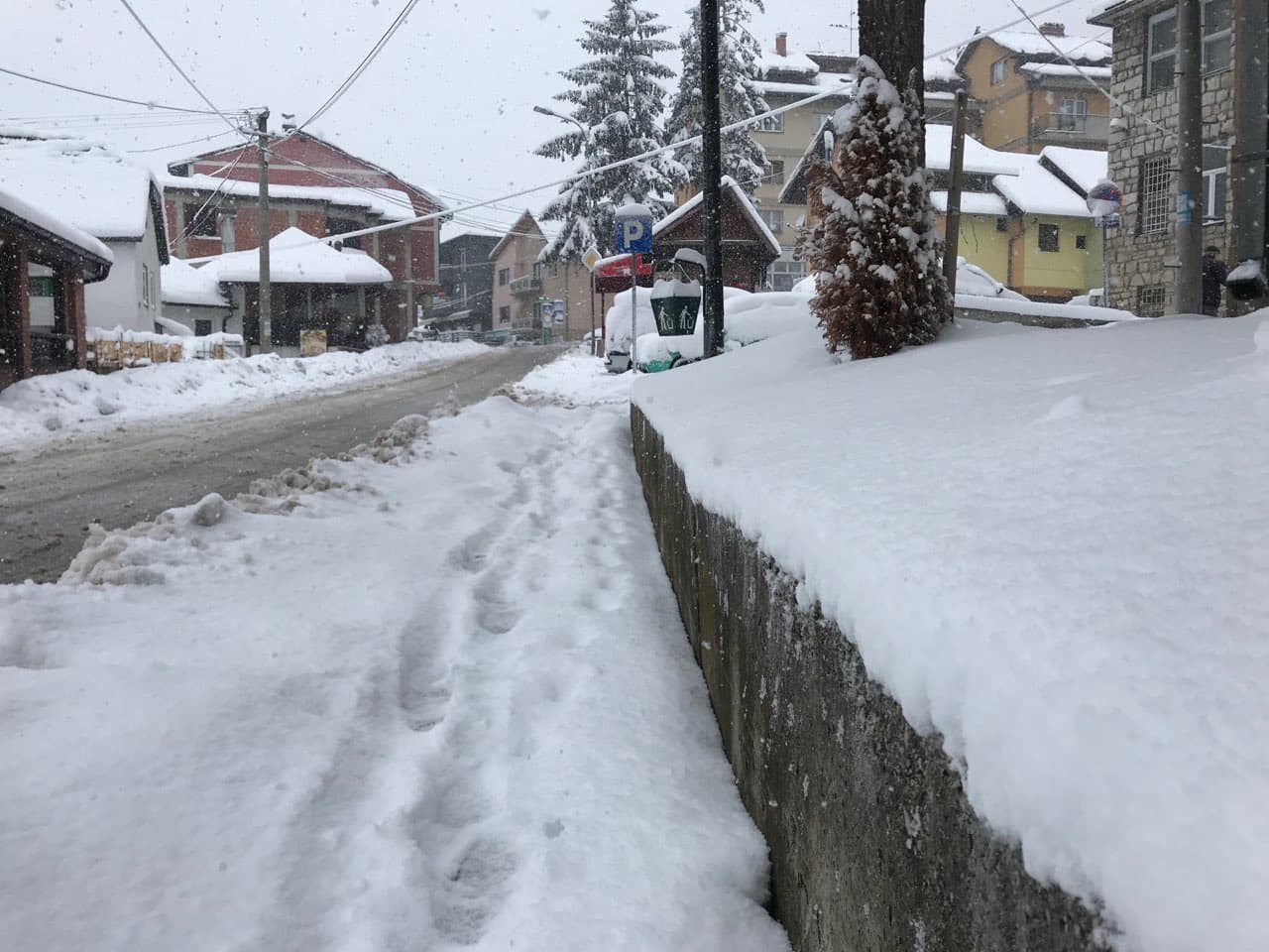 Око 1.500 потрошача Нове Вароши без струје, чисте се путеви првог приритета