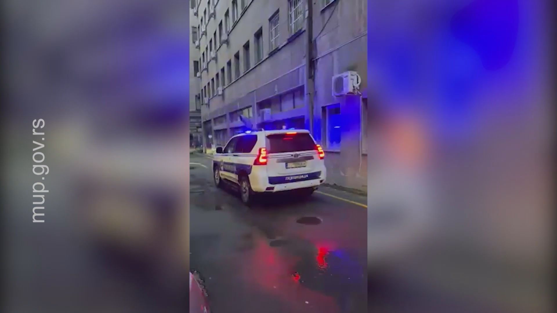 Uhapšen osumnjičeni za paljenje Brabusa Bake Praseta u Beogradu, tereti se za iznudu i izazivanje opšte opasnosti (VIDEO)