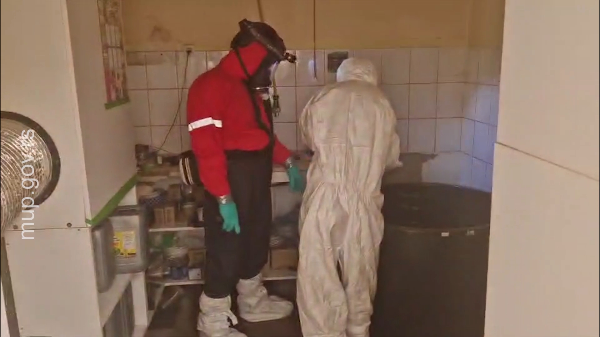 Policija u Subotici otkrila dve ilegalne laboratorije za kanabis, uhapšene dve osobe