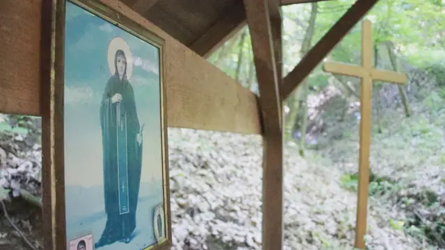 Čudotvorni izvor Svete Petke u selu kod Topole, foto: RINA