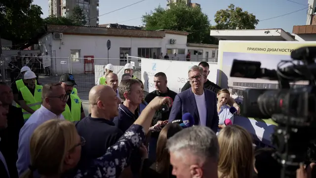 Vučić u poseti Kraljevu / foto: RINA