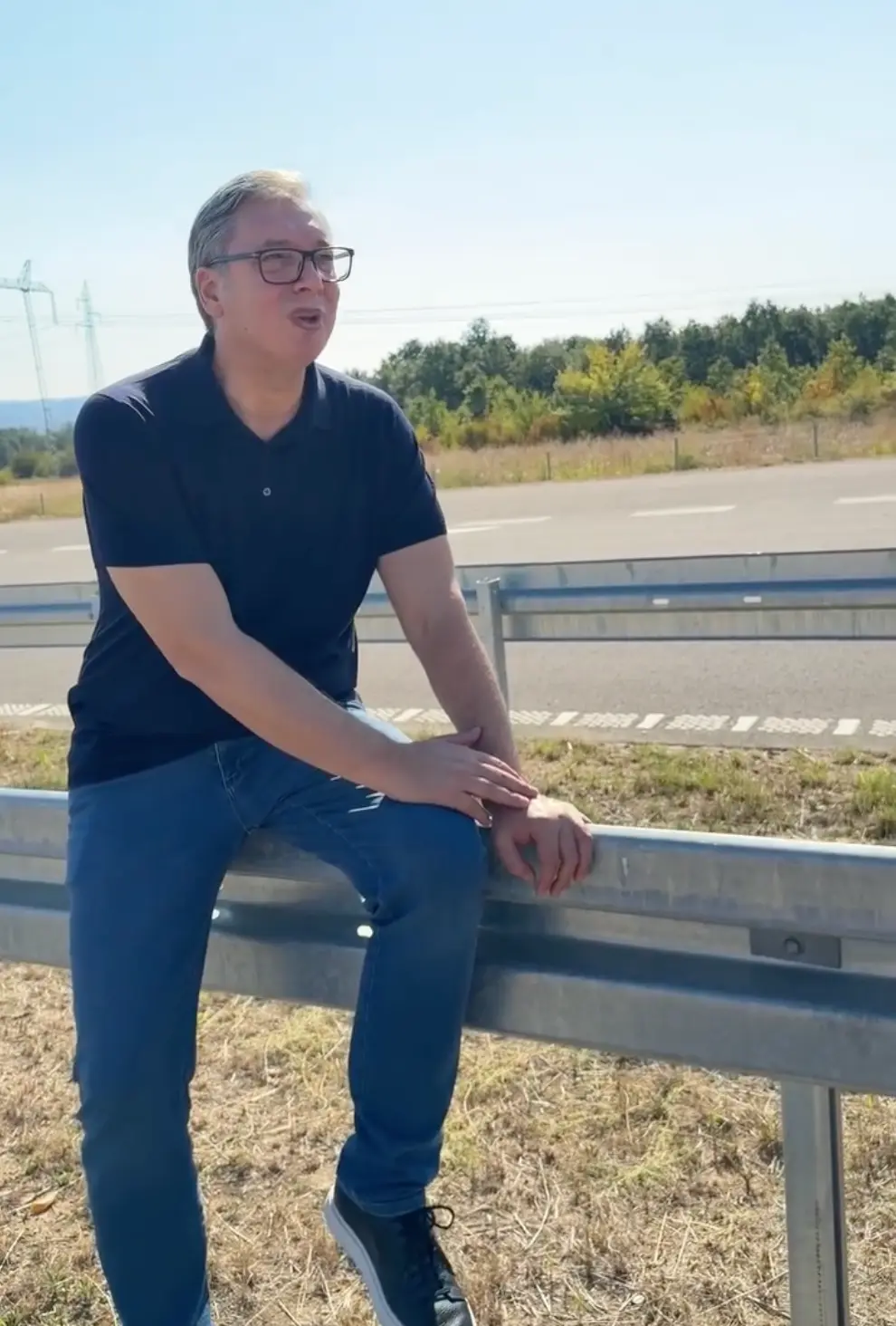 VUČIĆ OTVORIO PRVIH PET KILOMETARA OBILAZNICE OKO KRAGUJEVCA: „Prava pobeda za Srbiju, mnogo kamiona više neće ulaziti u grad”