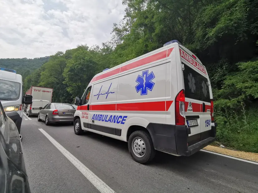 Usijao se telefon Hitne pomoći u Kragujevcu: Za 24 sata 50 terenskih intervencija, 28 pregleda na pedijatriji