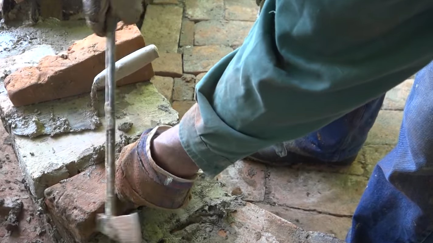 Tesari, zidari i vozači traženiji su od programera: Nekad se samo sa fakultetom mogao naći dobar posao, danas potpuno drugačija priča - zanat zlata vredan 