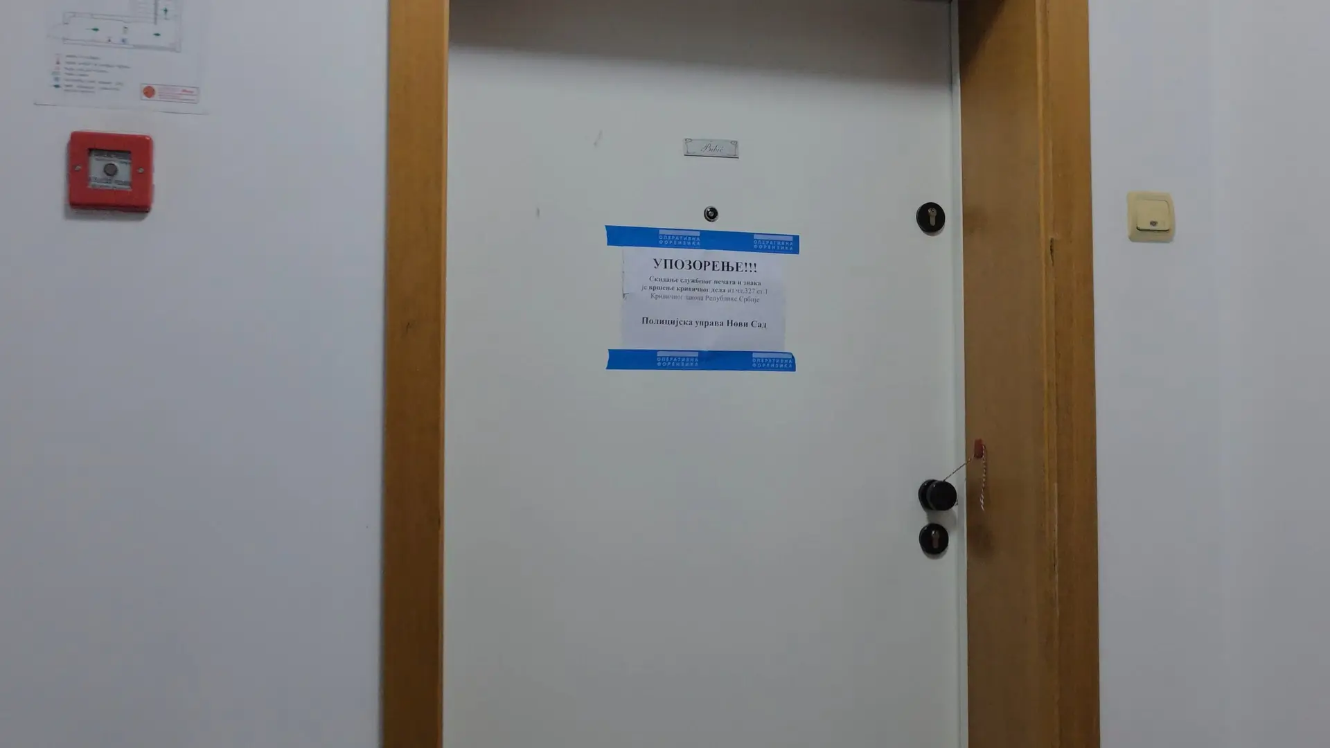 Iza ovih vrata dogodio se stravičan zločin: Sin ubio majku u centru Novog Sada, svemu prethodila žestoka svađa (FOTO)(VIDEO)