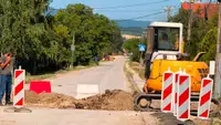 Nema razloga za paniku: Tokom izvođenja radova u Konjevićima kod Čačka oštećena gasovodna cev - vatrogasci brzo rešili problem (FOTO)