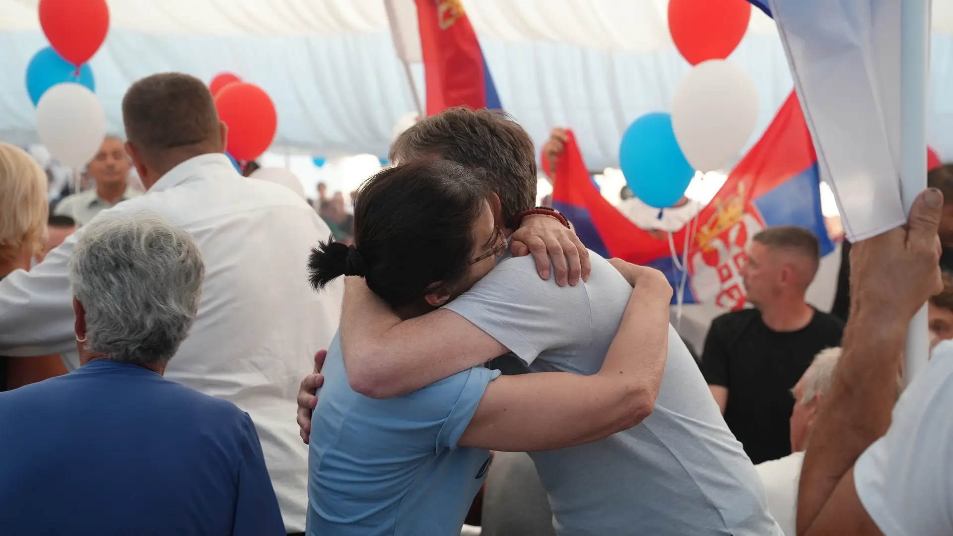 Ljudi su spremni, čekaju da kažeš datum i idemo da pobedimo: Snažna poruka predsedniku poslata iz Uba, Glišić poručio - ne damo da lažima ruše Srbiju (FOTO)