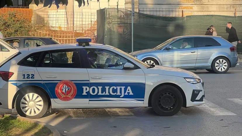 UŽAS U HERCEG NOVOM: Građevinski radnik osumnjičen da je pokušao da siluje državljanku Srbije u apartmanu