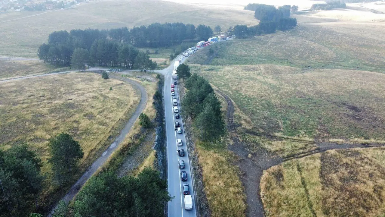 Lančani sudar kod Zlatibora: Sve stoji - formirana kilometarska kolona na izlazu iz Užica