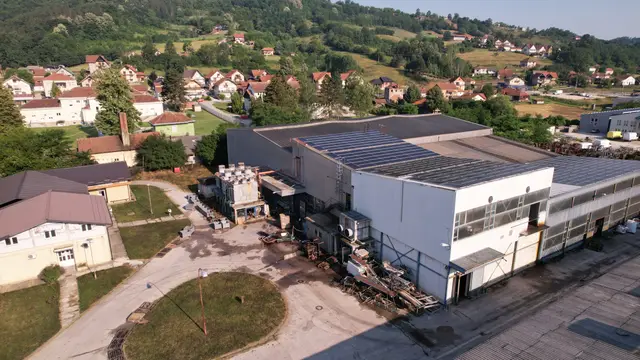 Nadležne ekipe na mestu akcidenta u Guči - vrše se sve analize i merenja/ Foto: RINA