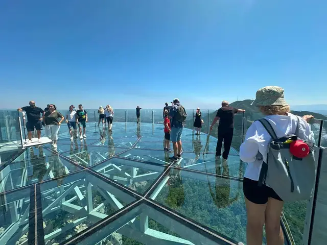 Preko 1.000 ljudi za jedan dan na vidikovcu na Kabkaru, foto: RINA