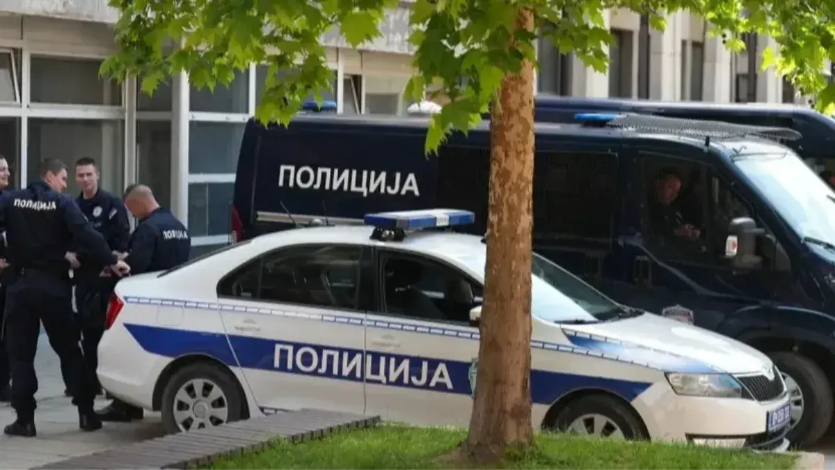 Oglasio se MUP o pucnjavi u Obrenovcu: Osumnjičeni dao detetu pištolj i naredio mu da puca u mladića, uhapšene dve osobe