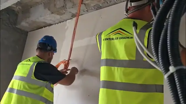 Vučić obišao radove u Tiršovoj / foto: RINA