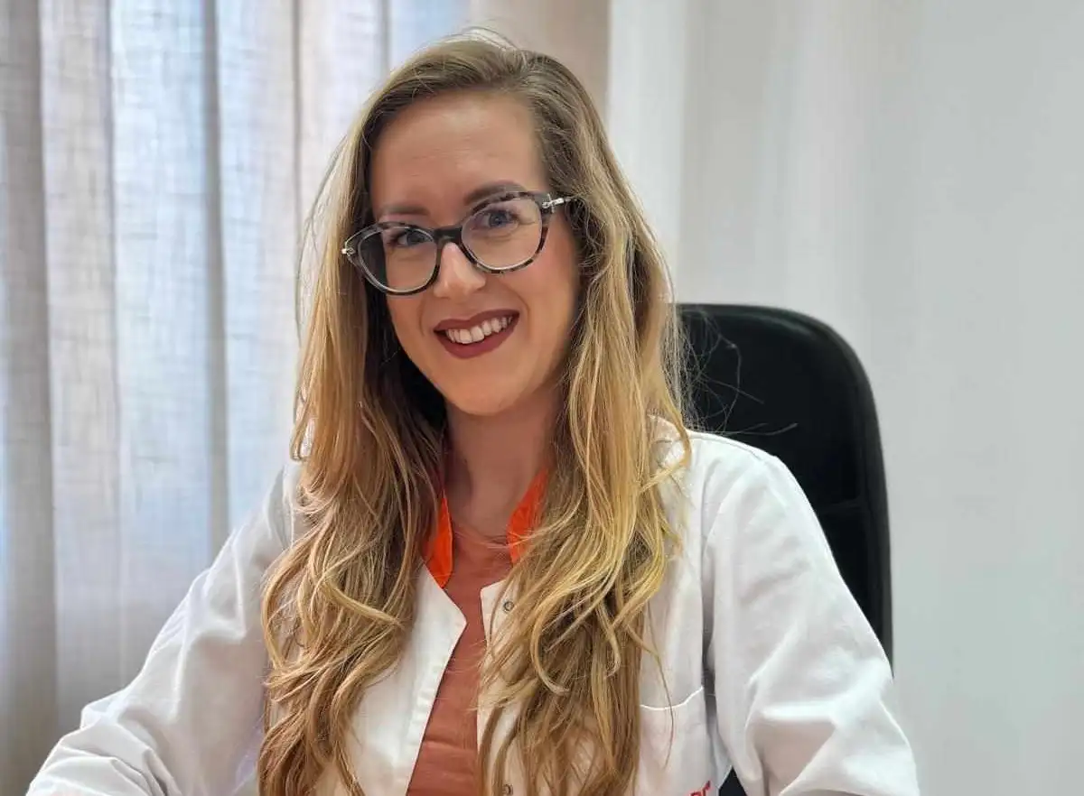 Ovo je najčešća greška koju pravimo tokom leta: Nutricionistkinja upozorava - nemojte jesti hladnu hranu, niti piti ledena pića