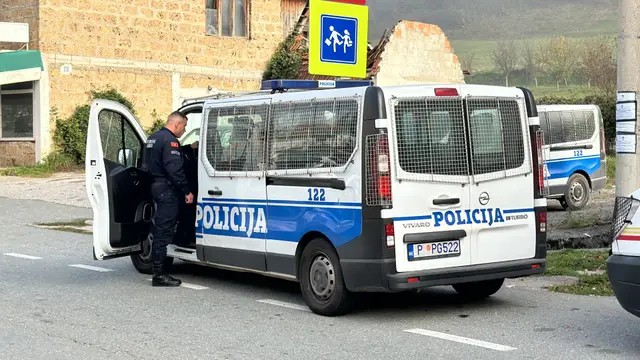 Filmska krađa u srcu Kotora: Trojica državljana Gruzije iz ranca izvukla preko 11.000 evra – dvojica iza rešetaka, za trećim se traga/ Foto: RINA