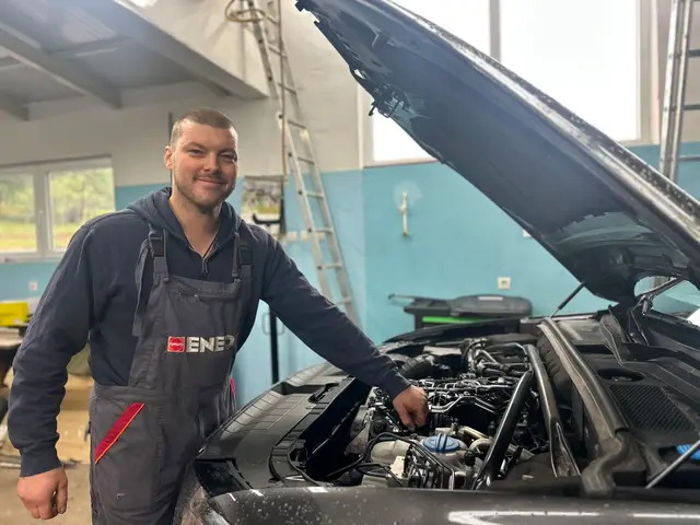 Željko ovih dana ima pune ruke posla / foto: RINA